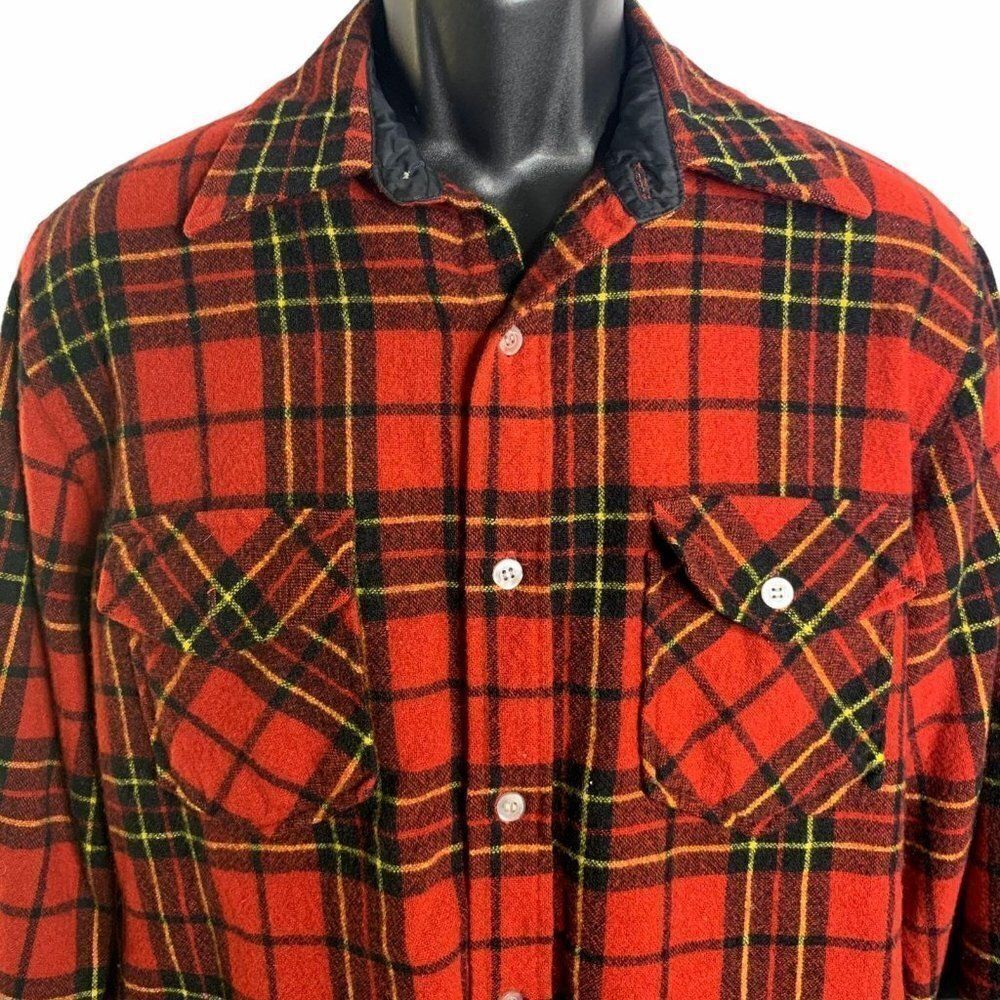 Vintage 70s Wool Button Down Shirt Jacket L Red